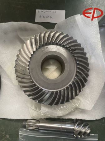 Bevel gear set 