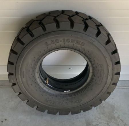 Pneumatic Tire with Inner Tube and Liner Flap 6.50-10