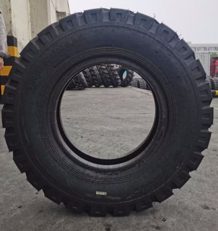 Pneumatic Tire with Inner Tube and Liner Flap 9.00-20