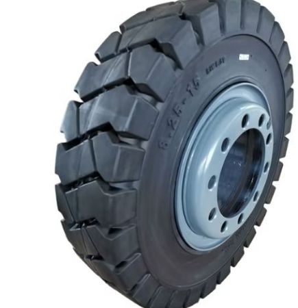 SOLID TYRE 8.25*15